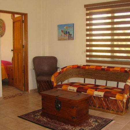 La Paloma Oceanfront Retreat Hotel San Patricio Melaque Kamer foto